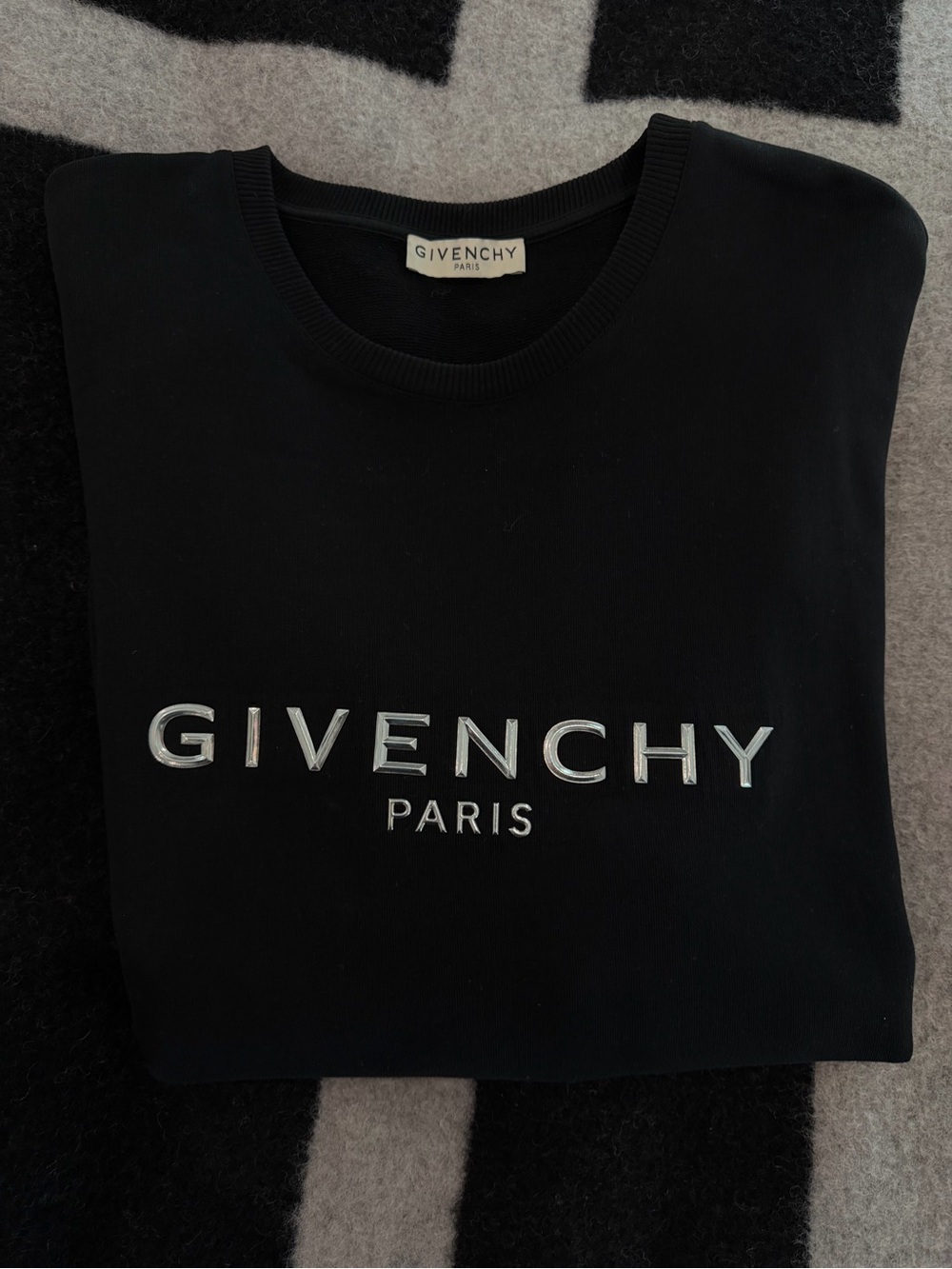 Givenchy Men’s GIVENCHY
Black Embossed Logo Sweatshirt